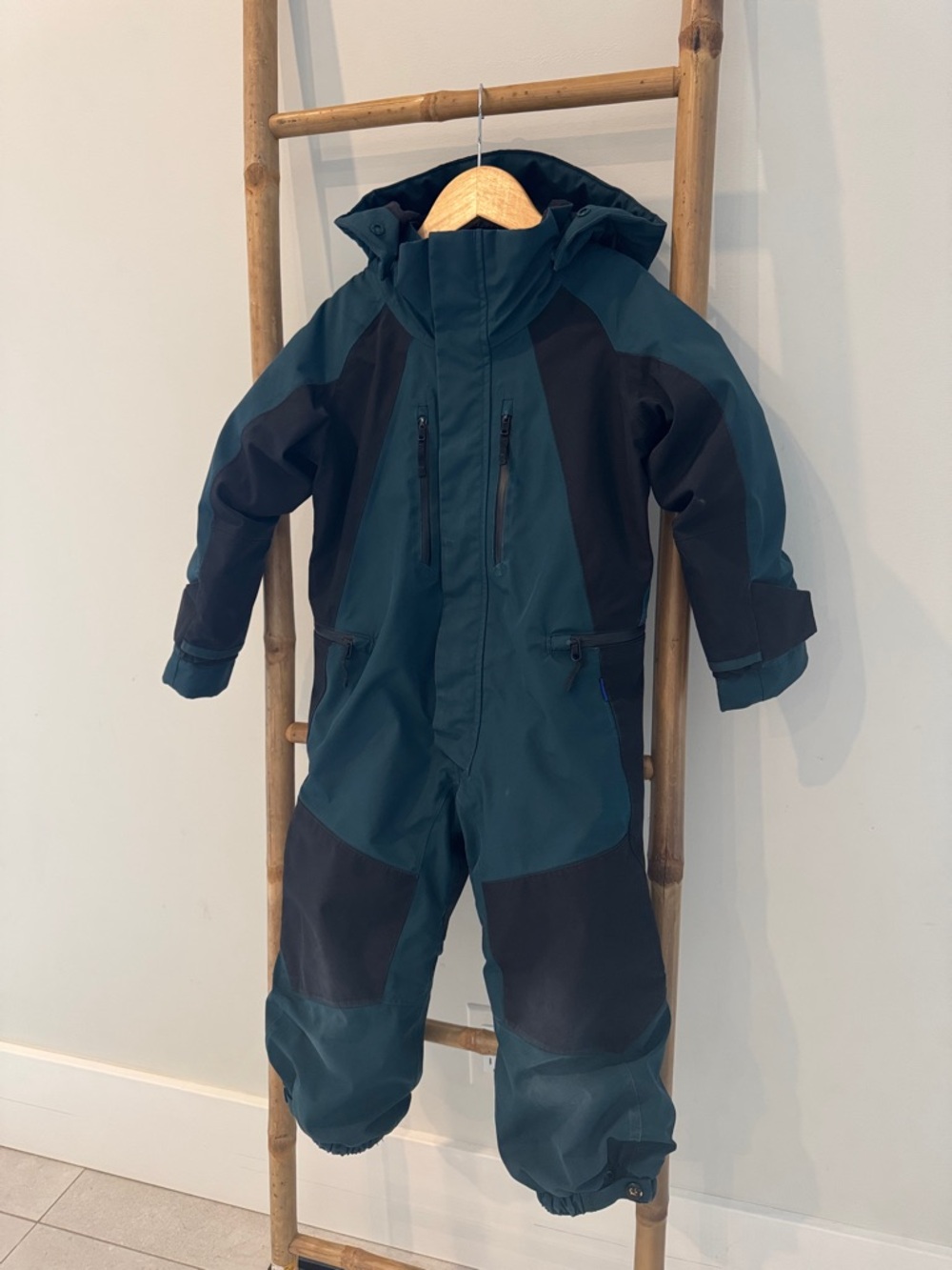 Burton Outbeam Gore-Tex Teal and Black Kids Snowsuit